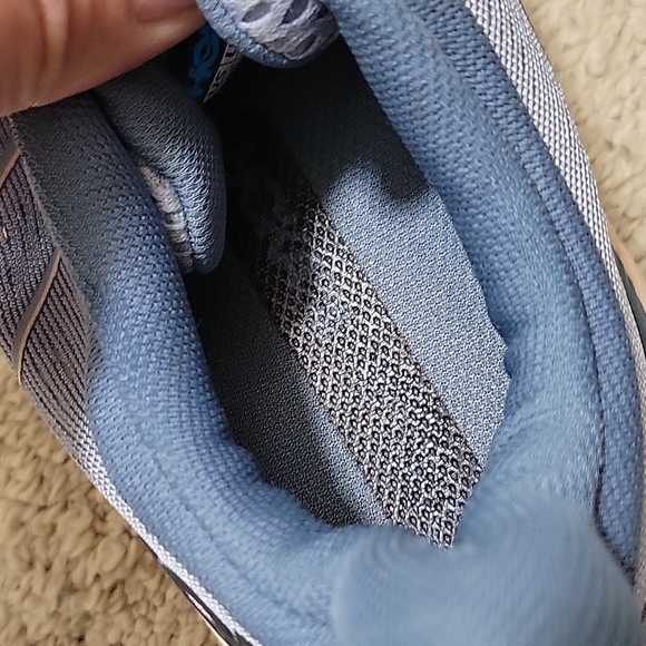 Hoka One One Arahi 5 Running Shoes - Picture 8 of 10